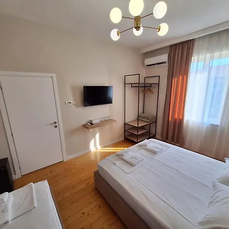 Apartamento Solar Shkodër